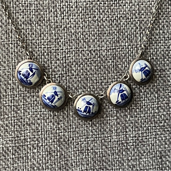 Vtg Five Pendant Charms Enamel Dutch Holland Windmill Silver Tone 16" Necklace - Picture 10 of 12